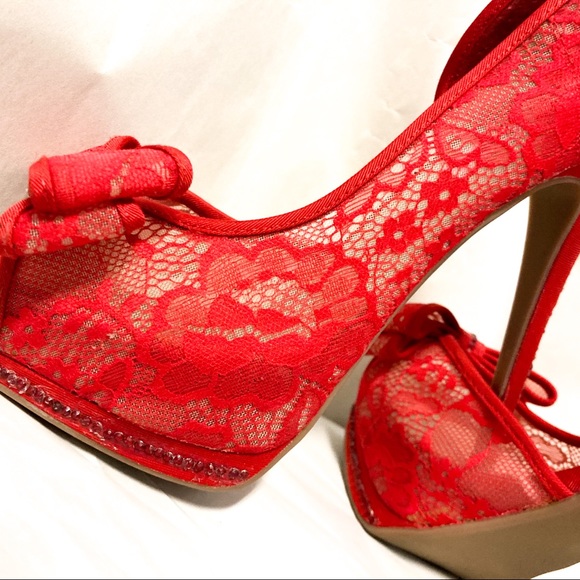 Betsey Johnson Shoes - Betsey Johnson “Vail” stiletto heels